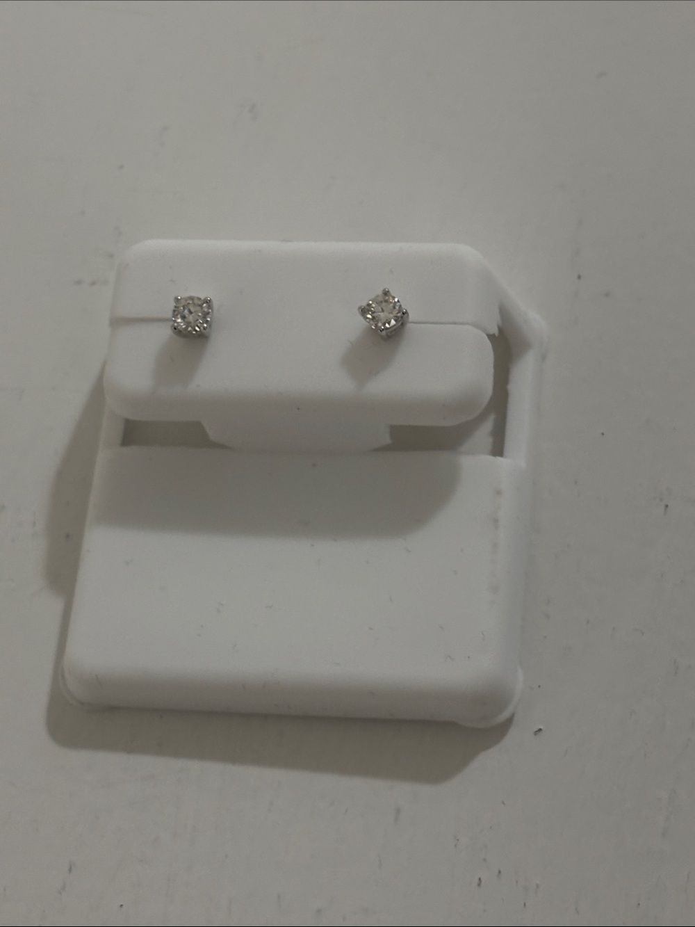 Classic Moissanite Stud Earrings - Silver Tone 0.25 carat. Brand new in box